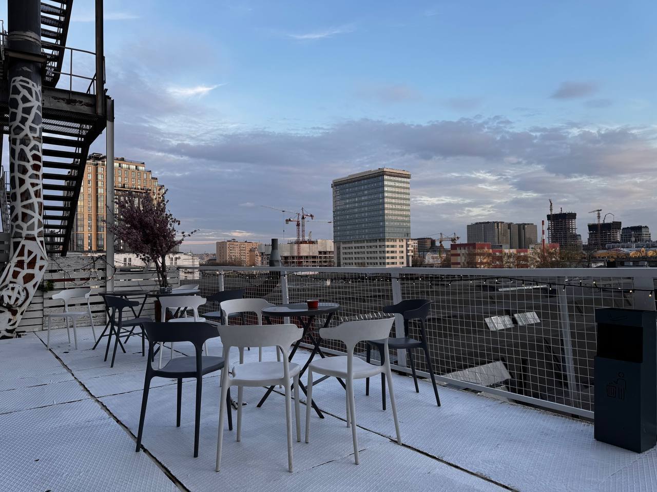 Лофт «Гостиная для друзей» – фото №2