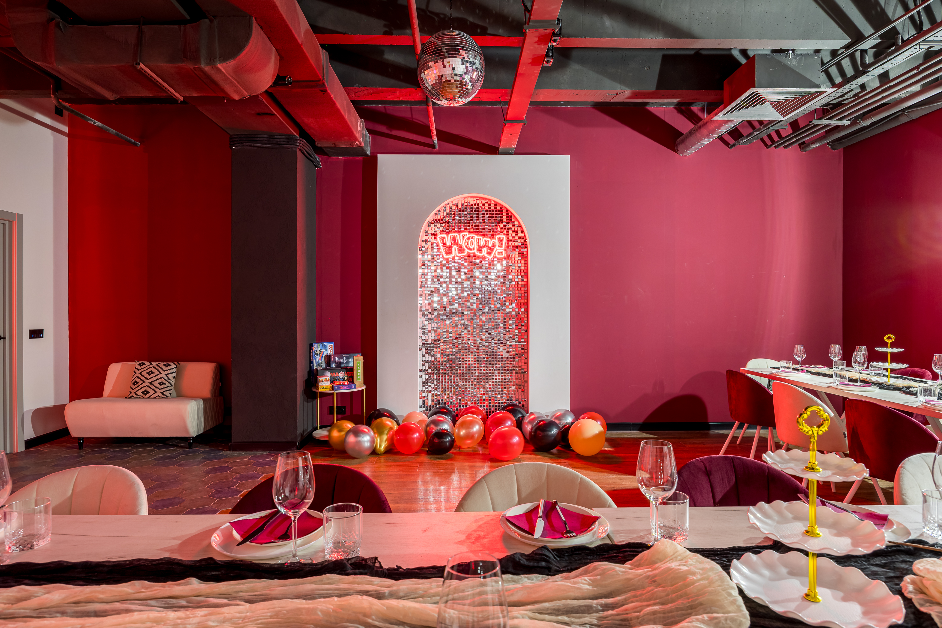 Лофт «Vibes Loft | Новые лофты на Селигерской (зал Holiday)» – фото №2