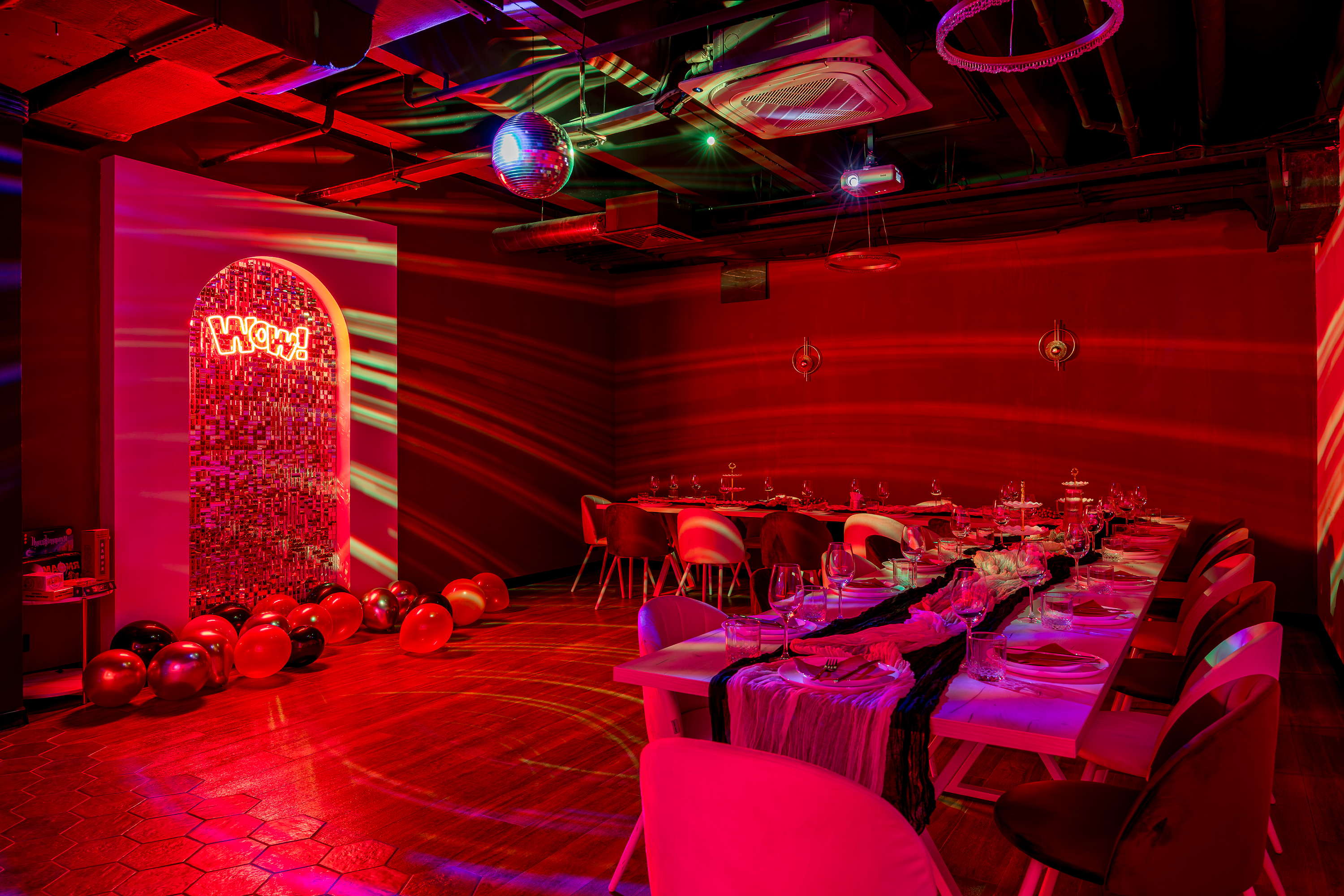 Лофт «Vibes Loft | Новые лофты на Селигерской (зал Holiday)» – фото №1