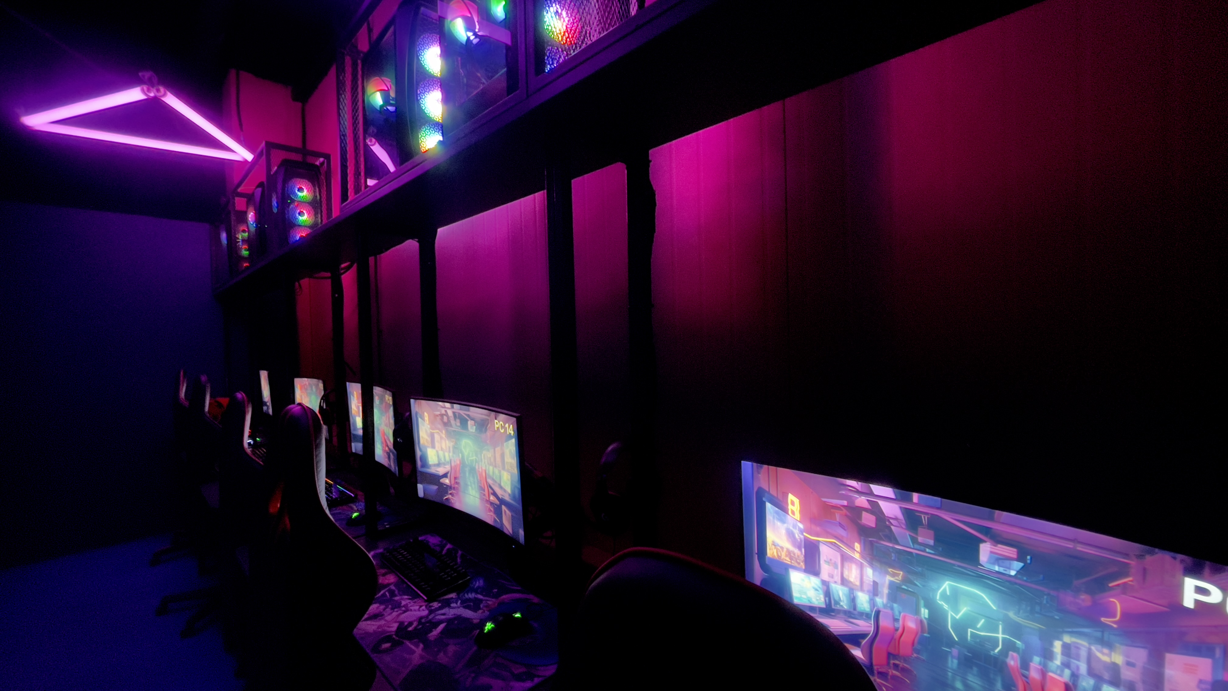 Лофт «YouPlay КиберКлуб» – фото №2